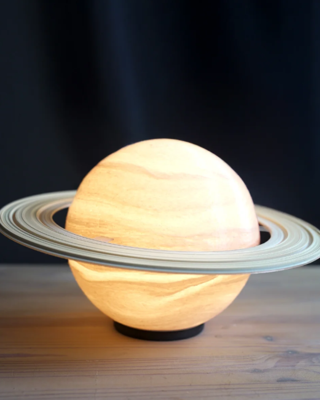 Lampa - Saturn